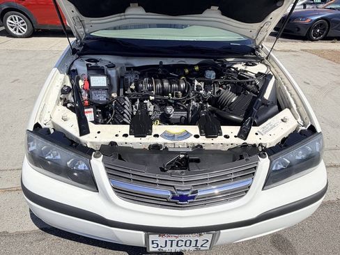 Used 2004 Chevrolet Impala w/ Preferred Equipment Group FWD image 21