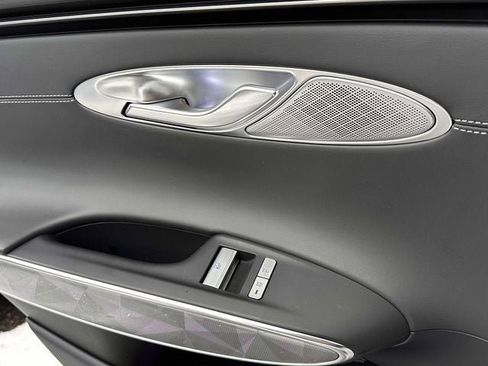 Used 2025 Genesis GV70 3.5T Sport w/ Sport Advanced Package image 21