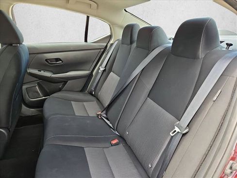 Used 2024 Nissan Sentra SV FWD image 16