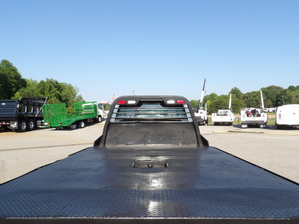 Used 2022 Ford F550 2WD Crew Cab Super Duty w/ Power Equipment Group image 48