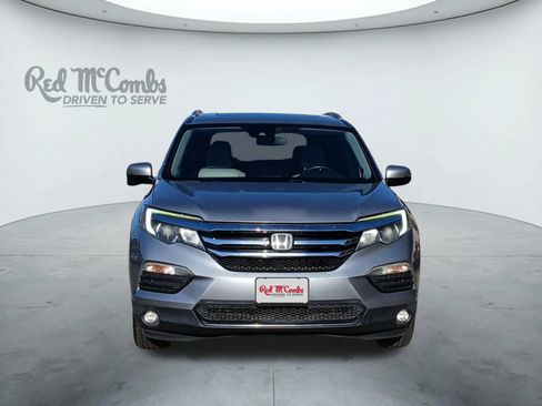 Used 2017 Honda Pilot Touring image 8
