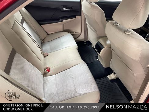Used 2012 Toyota Camry LE image 36