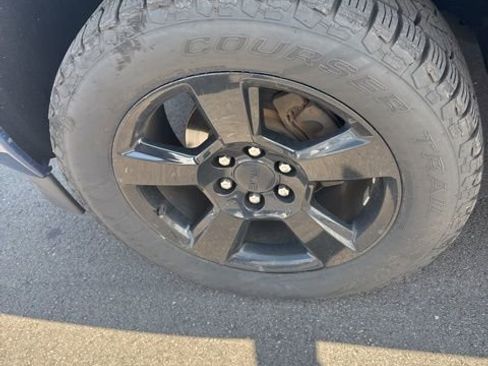 Used 2016 GMC Sierra 1500 4x4 Double Cab w/ Elevation Edition image 8