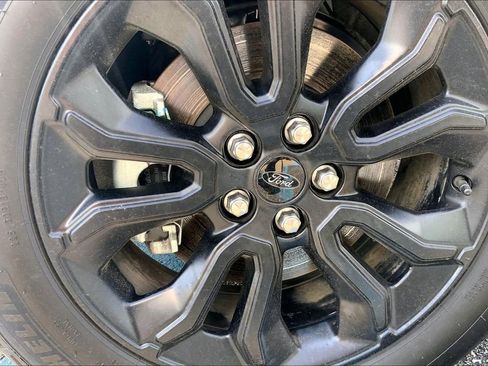 Used 2024 Ford Maverick XLT w/ XLT Luxury Package FWD image 3