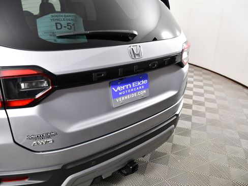 Certified 2025 Honda Pilot EX-L image 15