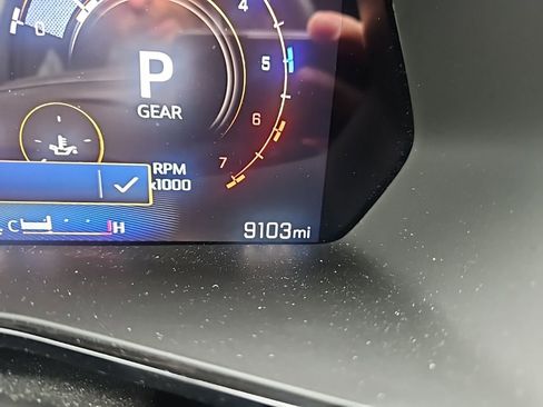 Used 2025 Chevrolet Colorado Z71 w/ Technology Package image 8