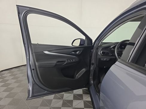Certified 2023 Chevrolet Bolt EUV LT w/ Driver Confidence Package FWD image 20