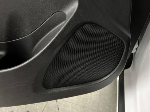 Used 2024 Chevrolet Malibu LT image 23