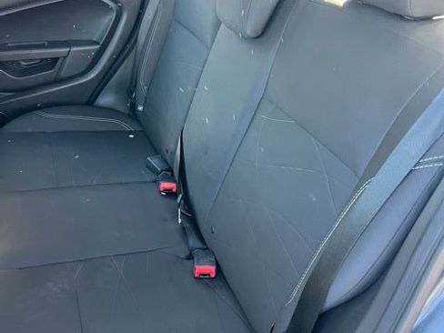 Used 2015 Ford Fiesta SE image 13