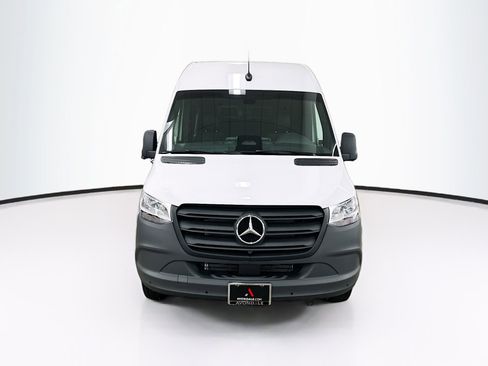 New 2026 Mercedes-Benz Sprinter 2500 image 2