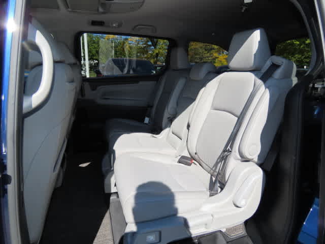 Used 2024 Honda Odyssey Touring image 14
