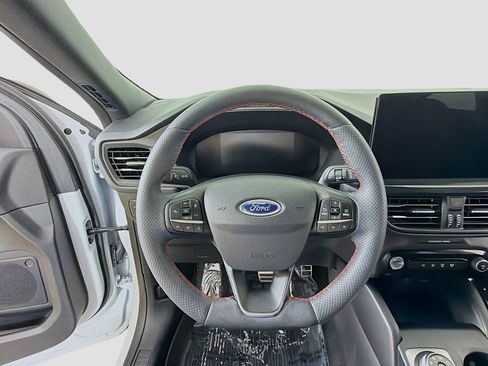 Certified 2023 Ford Escape ST-Line w/ Equipment Group 301A FWD image 32