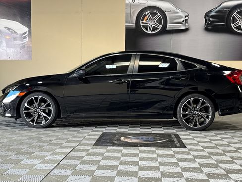 Used 2019 Honda Civic Sport image 7