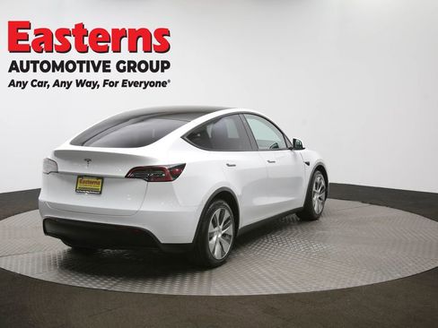 Used 2021 Tesla Model Y Long Range image 38