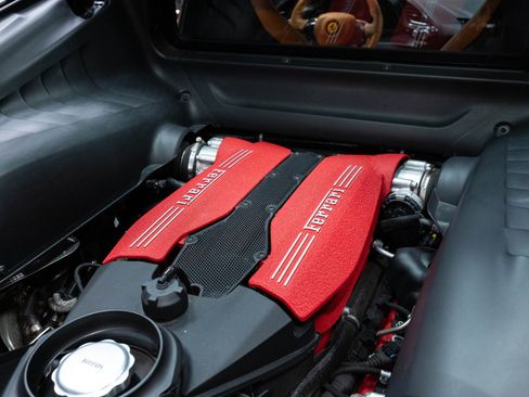 Used 2016 Ferrari 488 GTB RWD image 72