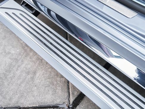 Used 2026 Mercedes-Benz Maybach GLS 600 4MATIC image 42