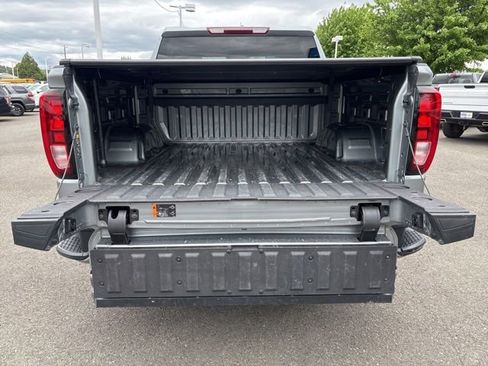 Used 2024 GMC Sierra 1500 Elevation w/ LPO, Elevation Black Package AWD/4WD image 35