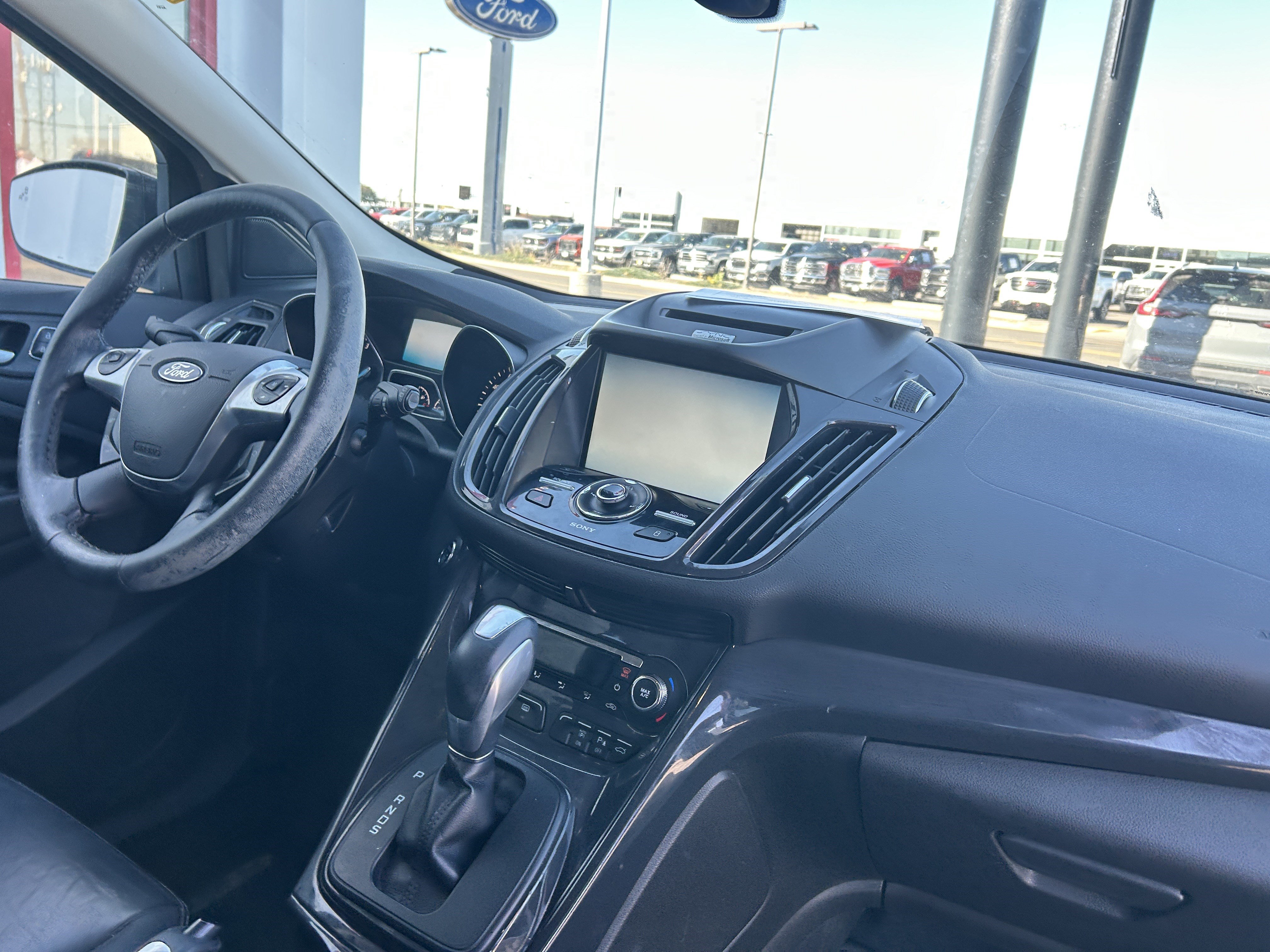 Used 2014 Ford Escape Titanium w/ Equipment Group 401A FWD image 14