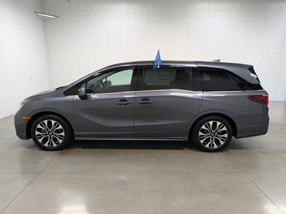 Used 2025 Honda Odyssey Elite