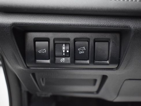 Used 2024 Subaru Outback Limited AWD/4WD image 18