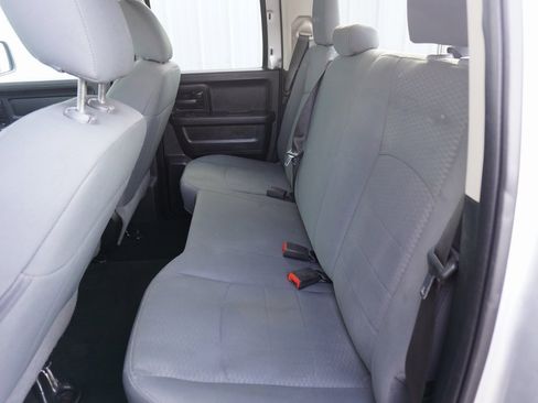 Used 2018 RAM 1500 Express w/ Express Value Package image 22