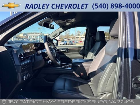 Certified 2025 Chevrolet Tahoe Z71 image 3