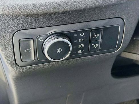 Used 2024 Ford Escape Platinum image 28