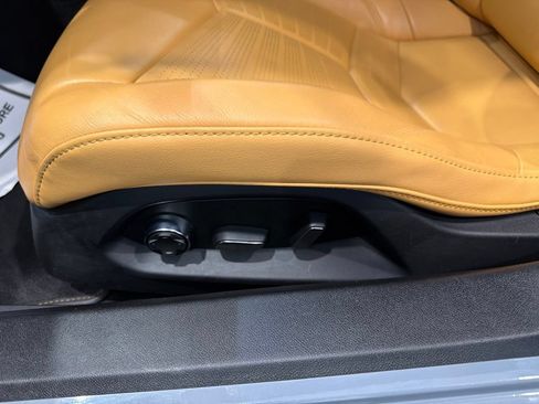 Used 2024 Chevrolet Corvette Stingray Premium Cpe w/ Z51 Performance Package RWD image 20