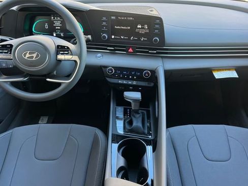 New 2026 Hyundai Elantra Blue FWD image 13