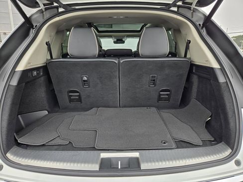 Used 2022 Acura MDX SH-AWD w/ Advance Package image 27