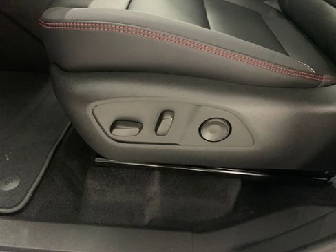 New 2026 Chevrolet Traverse RS image 11