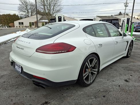 Used 2015 Porsche Panamera GTS image 5