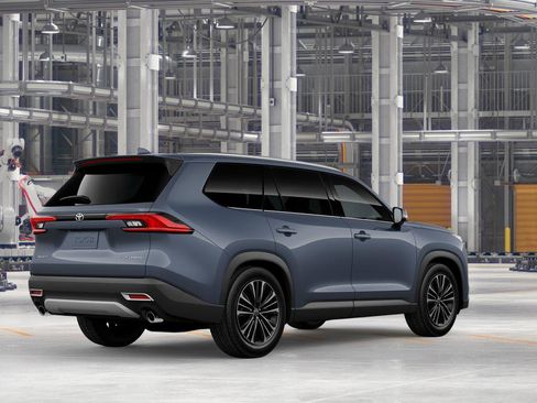 New 2026 Toyota Grand Highlander AWD Hybrid image 12
