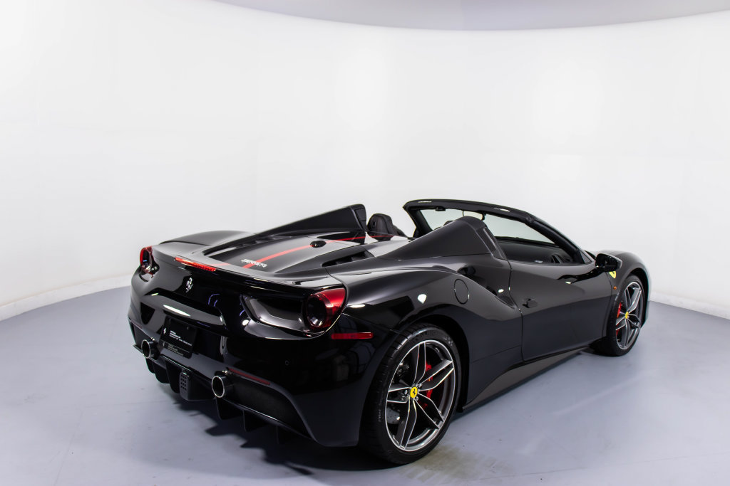 Certified 2017 Ferrari 488 Spider RWD image 2