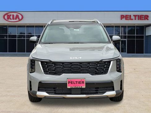 New 2026 Kia Sorento S image 2