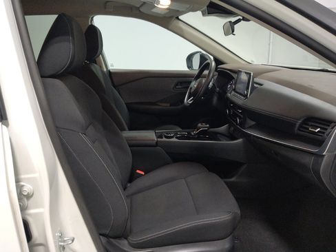Used 2023 Nissan Rogue S AWD/4WD image 21