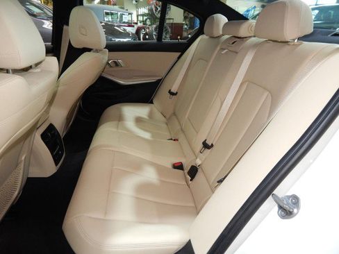 Used 2019 BMW 330i xDrive Sedan w/ Convenience Package image 35