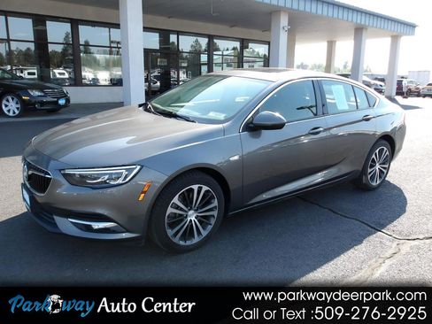 Used 2018 Buick Regal Preferred w/ Driver Confidence Package #1 image 1