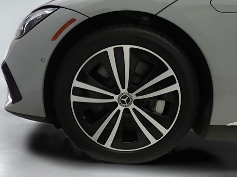 Certified 2023 Mercedes-Benz EQE 350+ Sedan image 27