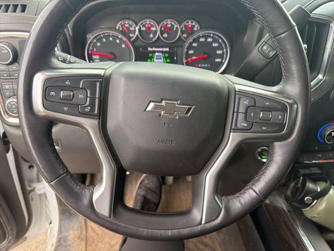 Used 2020 Chevrolet Silverado 1500 RST image 22