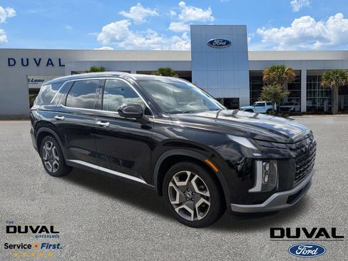 Used 2023 Hyundai Palisade SEL FWD image 1