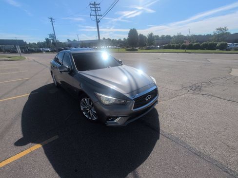 Used 2019 INFINITI Q50 Luxe RWD image 14