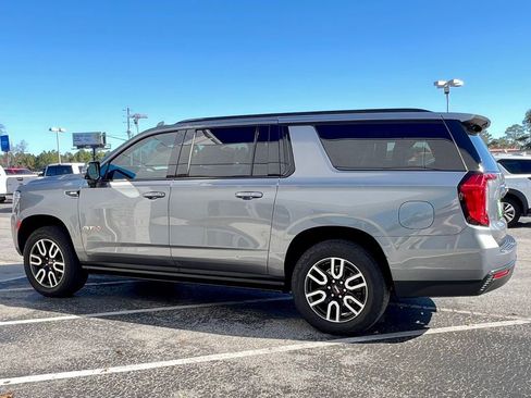 Used 2021 GMC Yukon XL AT4 w/ AT4 Premium Plus Package image 8