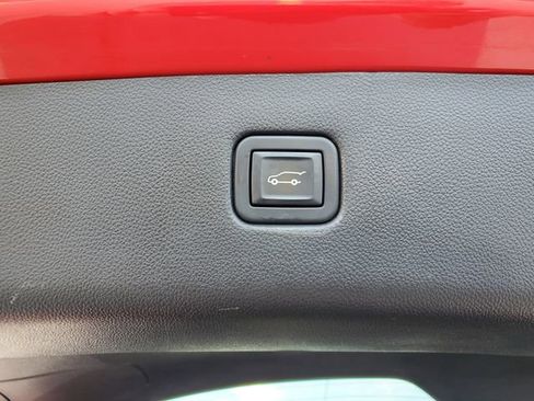 Certified 2023 Chevrolet Blazer RS w/ Enhanced Convenience Package FWD image 11