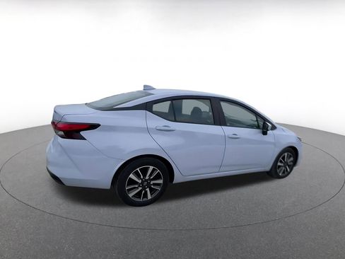 Used 2025 Nissan Versa SV image 15