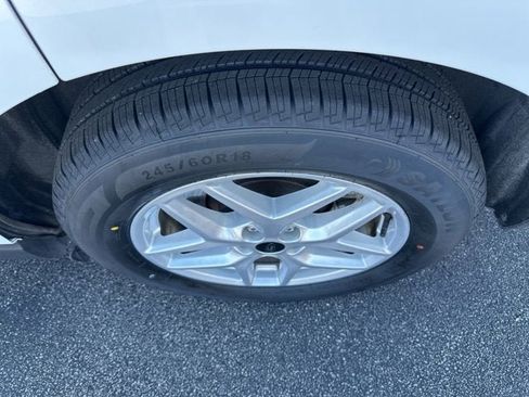 Certified 2024 Ford Edge SEL image 20