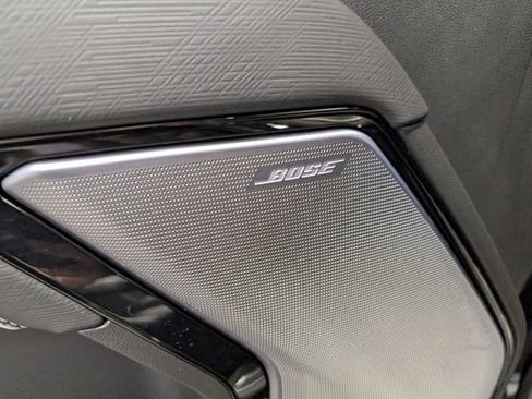 Used 2025 GMC Sierra 1500 AT4X image 16