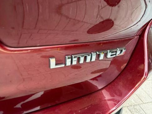 Used 2021 Jeep Grand Cherokee L Limited AWD/4WD image 13