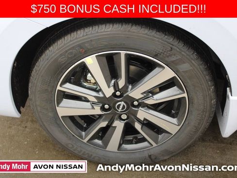 New 2025 Nissan Versa SV image 6