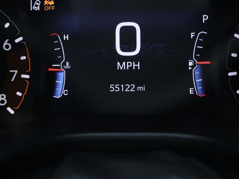 Used 2022 Jeep Compass Trailhawk image 31